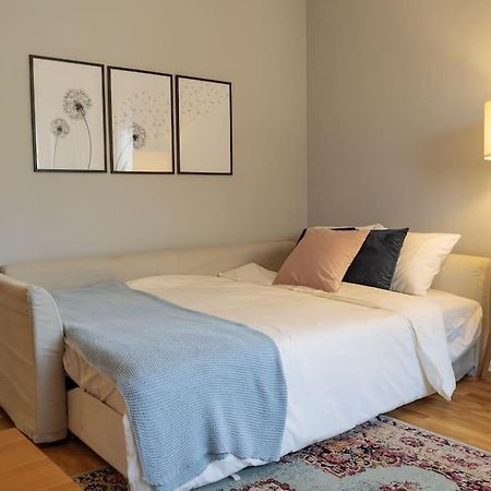 Good Vibes Central Apartment بوخارست المظهر الخارجي الصورة