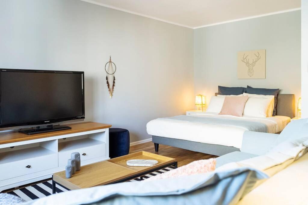 Good Vibes Central Apartment بوخارست المظهر الخارجي الصورة